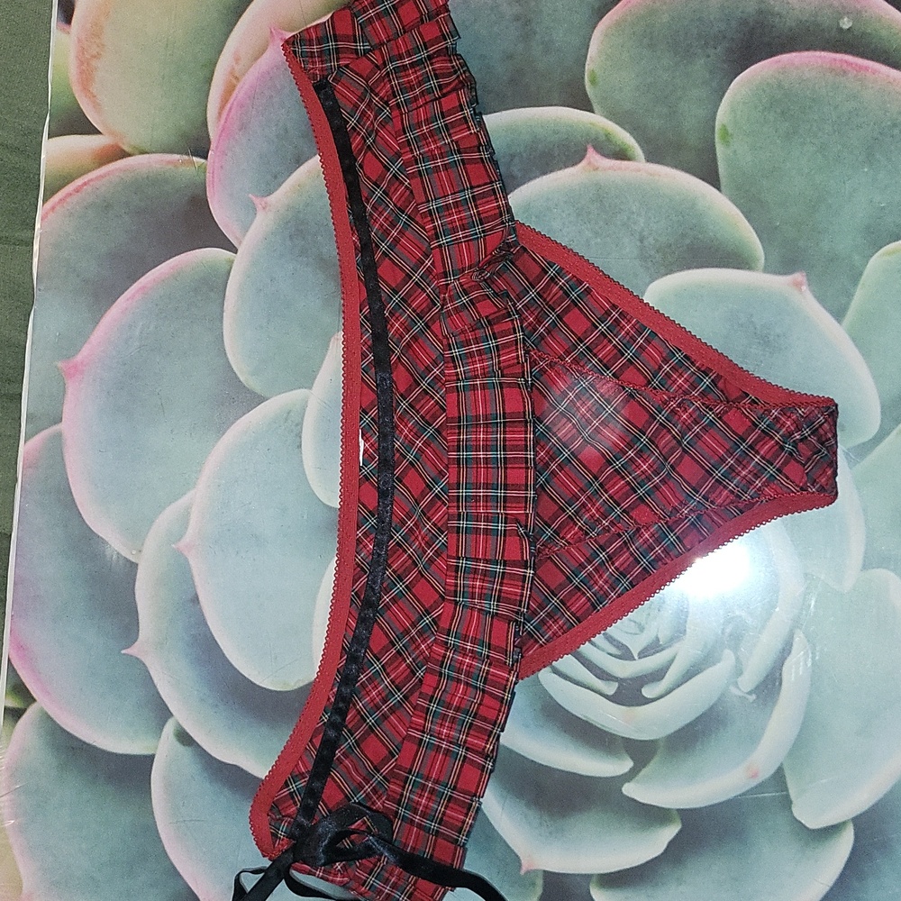 Rare FIND Sexy Frederick's of Hollywood Red Plaid Lingerie Medium - Picture 9 of 14
